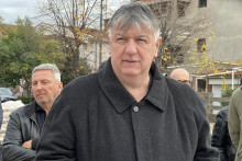 &lt;p&gt;Dragan Senić&lt;/p&gt;