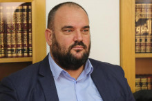 &lt;p&gt;Almir Muratović&lt;/p&gt;