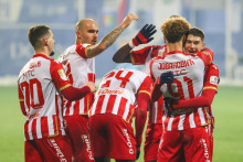 &lt;p&gt;Ubjedljiv trijumf Crvene zvezde&lt;/p&gt;