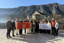 &lt;p&gt;MAČIĆ ISPRAĆENA NA ANTARKTIK&lt;/p&gt;