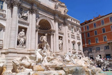 &lt;p&gt;Fontana di Trevi u Rimu&lt;/p&gt;