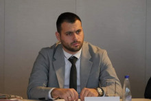 &lt;p&gt;Stefan Vešović&lt;/p&gt;