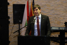 &lt;p&gt;Mirsad Azemović&lt;/p&gt;