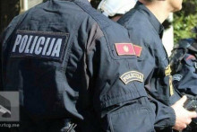 &lt;p&gt;Policija&lt;/p&gt;