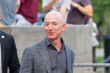 &lt;p&gt;Džef Bezos&lt;/p&gt;