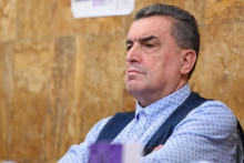 &lt;p&gt;SRĐAN VUKADINOVIĆ&lt;/p&gt;