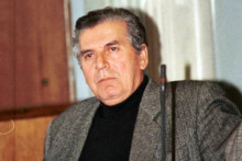 &lt;p&gt;Borivoje Ćetković&lt;/p&gt;