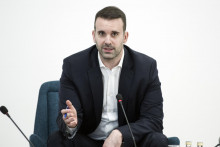&lt;p&gt;Spajić&lt;/p&gt;