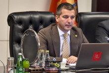 <p>Aleksa Bečić</p>