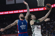 &lt;p&gt;PAO i Efes u Atini za F4&lt;/p&gt;