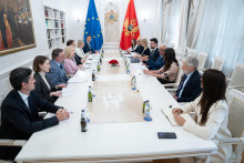 <p>Andrija Mandić održao sastanak sa specijalnom predstavnicom predsjevajuće OEBS-a</p>