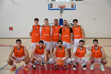 <p>Košarkaši UDG</p>