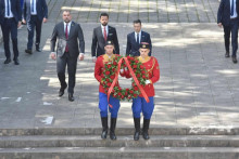 &lt;p&gt;Polaganje vijenca na Spomenik partizanu borcu&lt;/p&gt;
