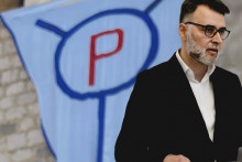 &lt;p&gt;Siniša Kovačević&lt;/p&gt;
