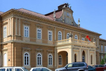 &lt;p&gt;Vladin dom na Cetinju&lt;/p&gt;