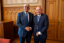 &lt;p&gt;Mandić predsjednikom parlamenta Danske &lt;/p&gt;