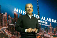 &lt;p&gt;Mohamed Alabar &lt;/p&gt;