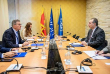 &lt;p&gt;Ivanović sa regionalnim direktorom IOM i generalnim sekretarom RCC&lt;/p&gt;