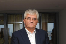 &lt;p&gt;Радуловић&lt;/p&gt;
