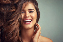 &lt;p&gt;Happy people&lt;/p&gt;