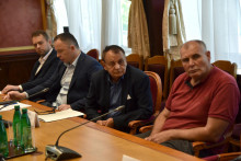 &lt;p&gt;Представници бивших радника на сједници&lt;/p&gt;