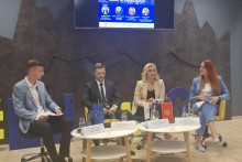 &lt;p&gt;Мујовић, Боровинић Бојовић и Анђушић&lt;/p&gt;