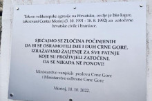 &lt;p&gt;Spomen-ploča u Morinju&lt;/p&gt;