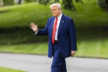 <p>Donald Tramp</p>