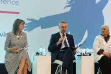 &lt;p&gt;SA KONFERENCIJE&lt;/p&gt;