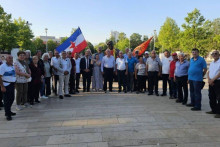 &lt;p&gt;Delegacije položile cvijeće na spomen-bistu&lt;/p&gt;