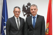 &lt;p&gt;Janović sa turskim ambasadorom&lt;/p&gt;
