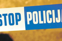 &lt;p&gt;Stop policija&lt;/p&gt;