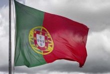 &lt;p&gt;Zastava Portugala, Portugal&lt;/p&gt;