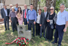 &lt;p&gt;Delegacije položile vijenac&lt;/p&gt;