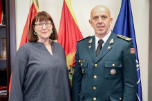 &lt;p&gt;Meken i Vuksanović&lt;/p&gt;
