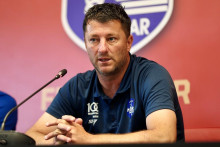 &lt;p&gt;Zoran Đurašković&lt;/p&gt;