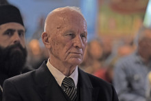 &lt;p&gt;Матија Бећковић&lt;/p&gt;
